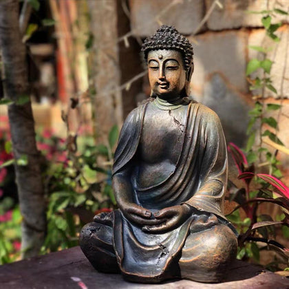 Buddhas, Monks & Ganesh